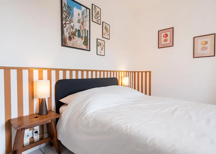 Casa - Bas De Avec Terrasse Proche Des Plages * لا غارد