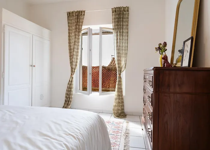 Casa - Bas De Avec Terrasse Proche Des Plages * لا غارد